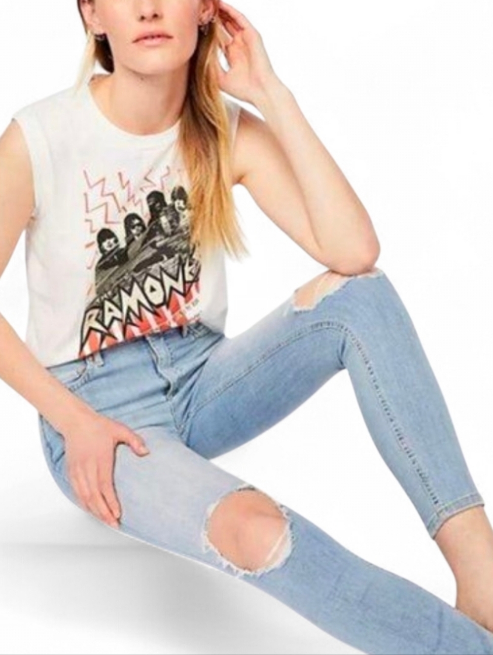 FREE PEOPLE Busted Knee Raw Hem Skinny Jeans - Size 26